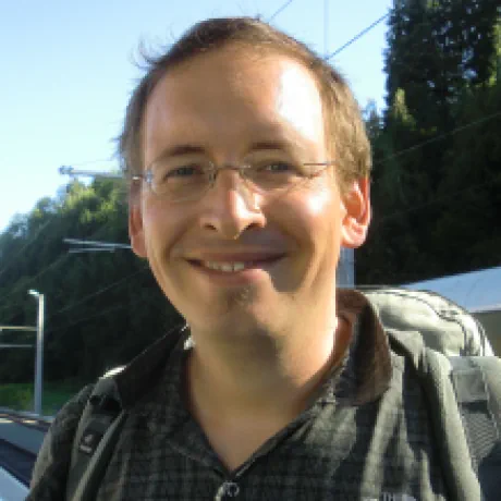 Profile picture of Philip Helger in a street outside during a sunny day